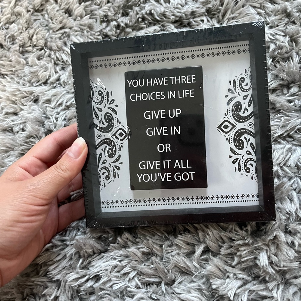 ✨NWT Motivational Office Decor